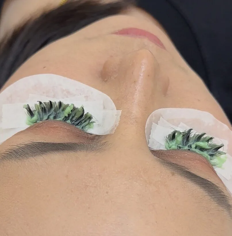 Lash Removal